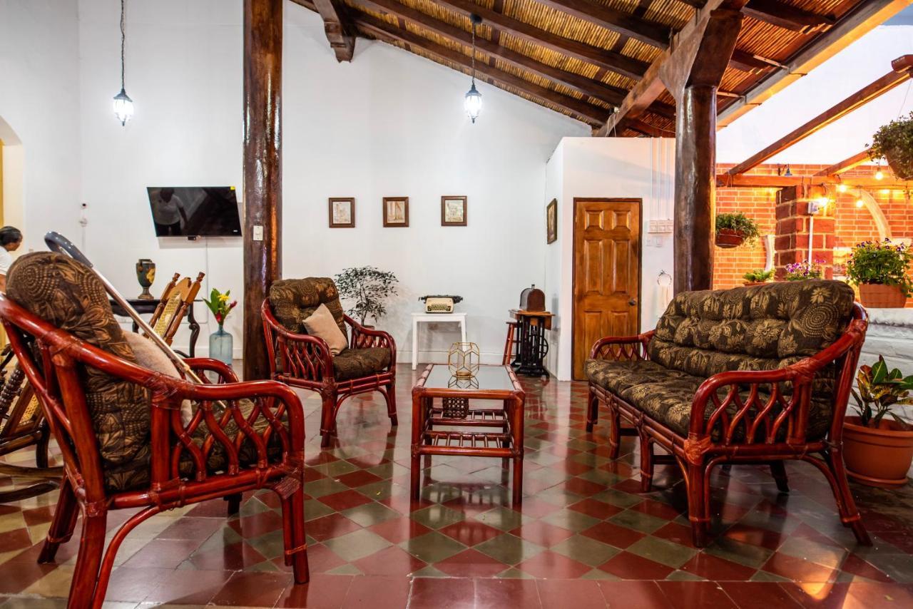 Victoria Hostal