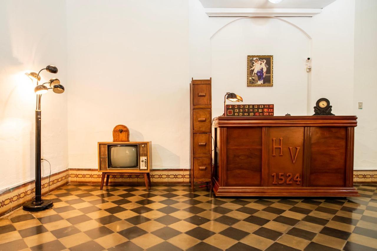 Victoria Hostal *