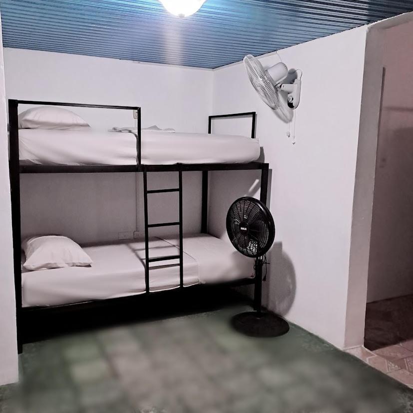Victoria Hostal